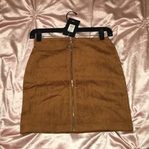 Chorduroy tan skirt